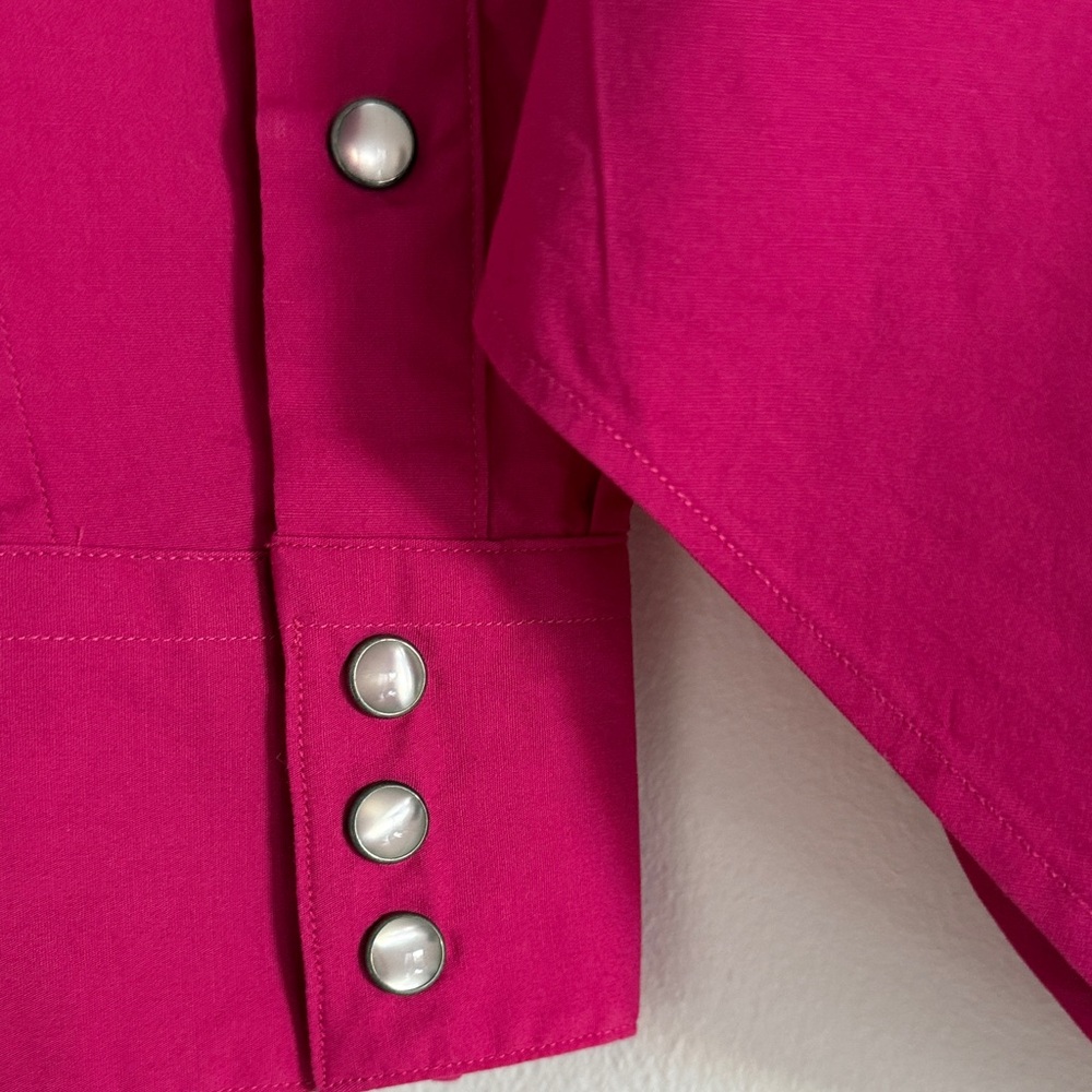 Ralph Lauren Women's Fuchsia Cotton Western Shirt, size 2 - Picture 5 of 7